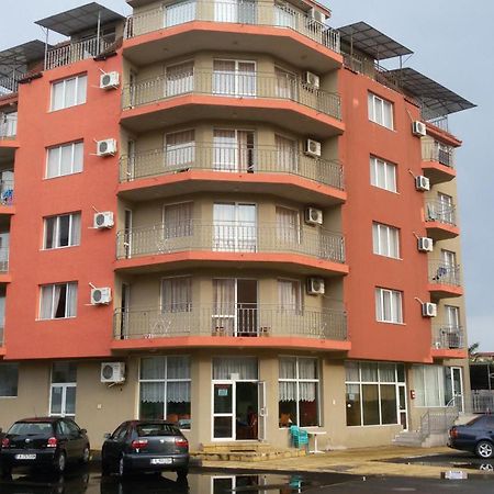 Къща Нанси Pantai Sunny Bagian luar foto