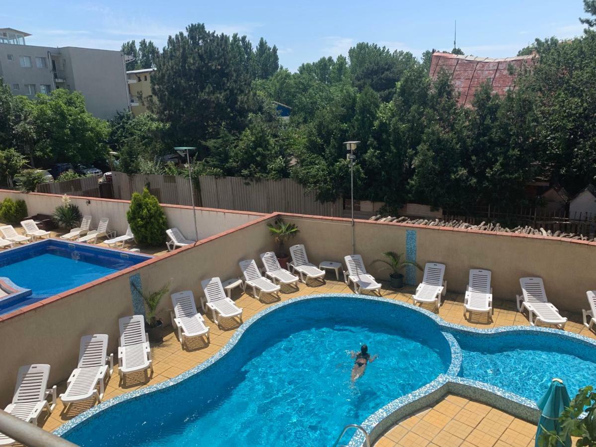 Къща Нанси Pantai Sunny Bagian luar foto